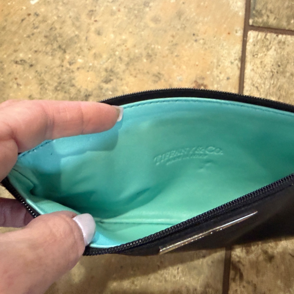Tiffany & Co Pouch & Chanel dust bag - Picture 8 of 9